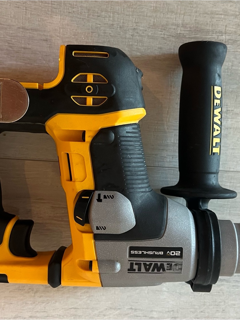 DEWALT 20V Brushless Cordless Hammer Drill in Yellow and Black